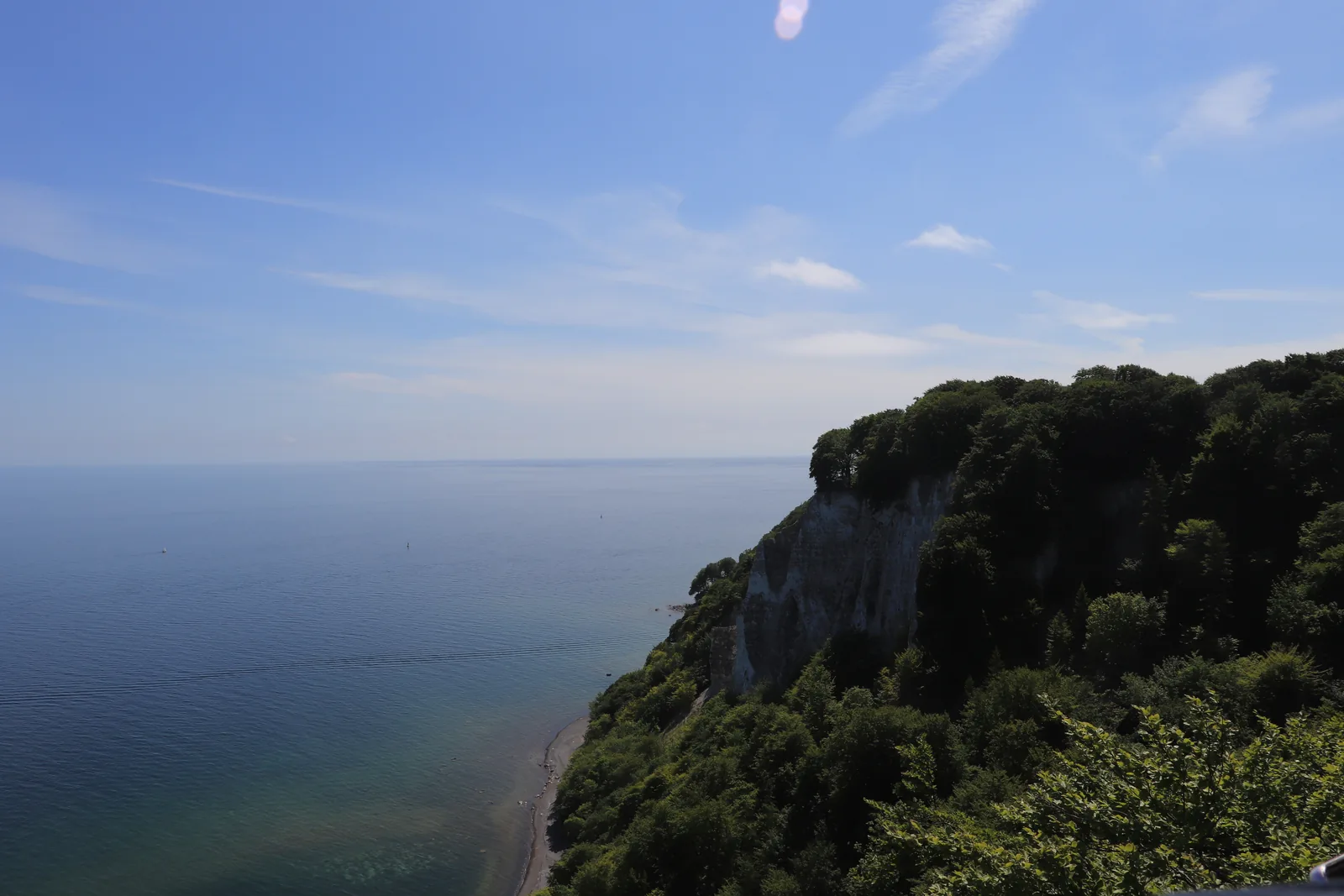 Blick vom Skywalk Königsstuhl auf die Kreideküste