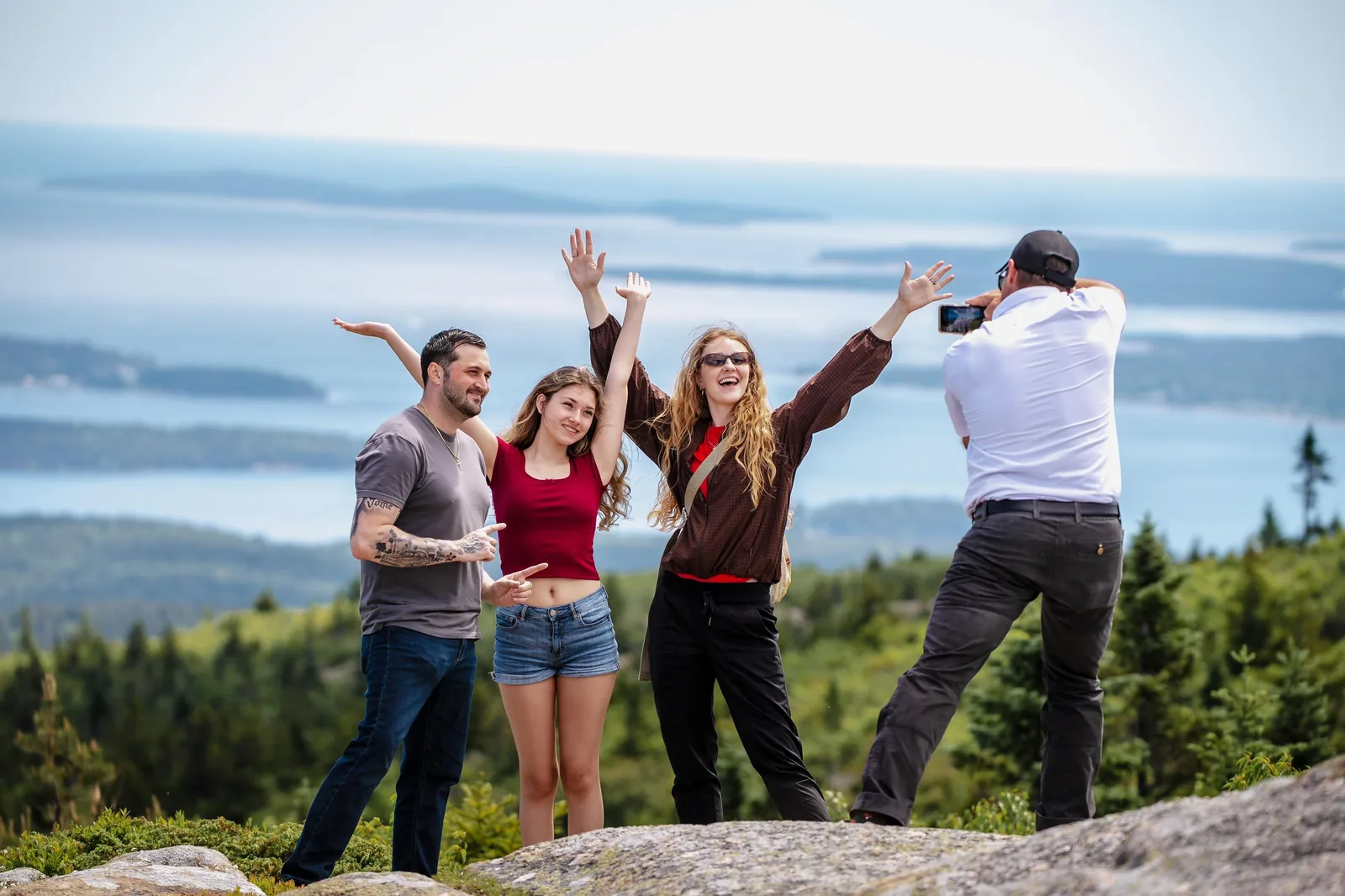 Angebotsfoto: Kleingruppenfahrt ab Bar Harbor mit Cadillac, Thunder Hole und Jordan Pond