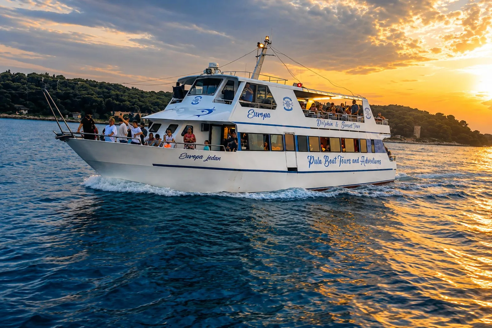 Angebotsfoto: Ab Pula: Brijuni bei Sonnenuntergang