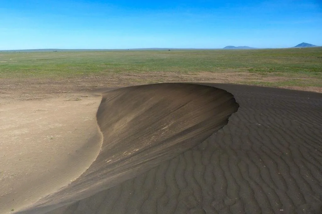 Angebotsfoto: Olduvai-Schlucht und Shifting Sands: private Tagestour ab Arusha