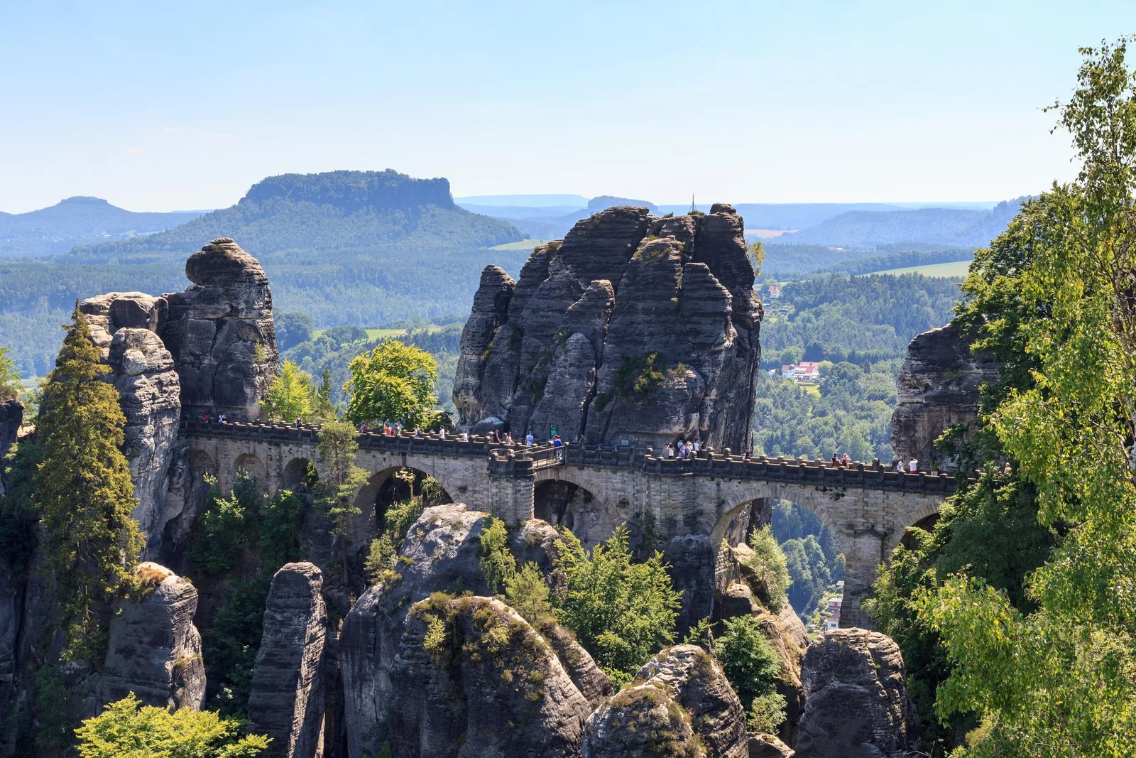 Angebotsfoto: Ab Berlin: Dresden und die Bastei-Brücke
