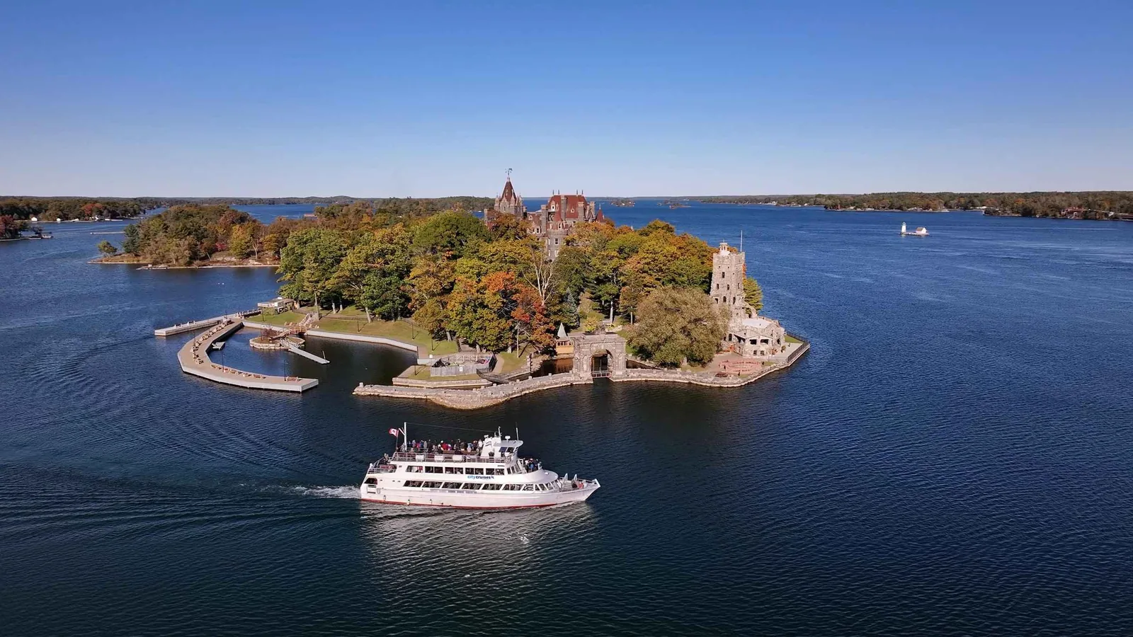 Angebotsfoto: Gananoque: Kreuzfahrt durch die 1000 Inseln