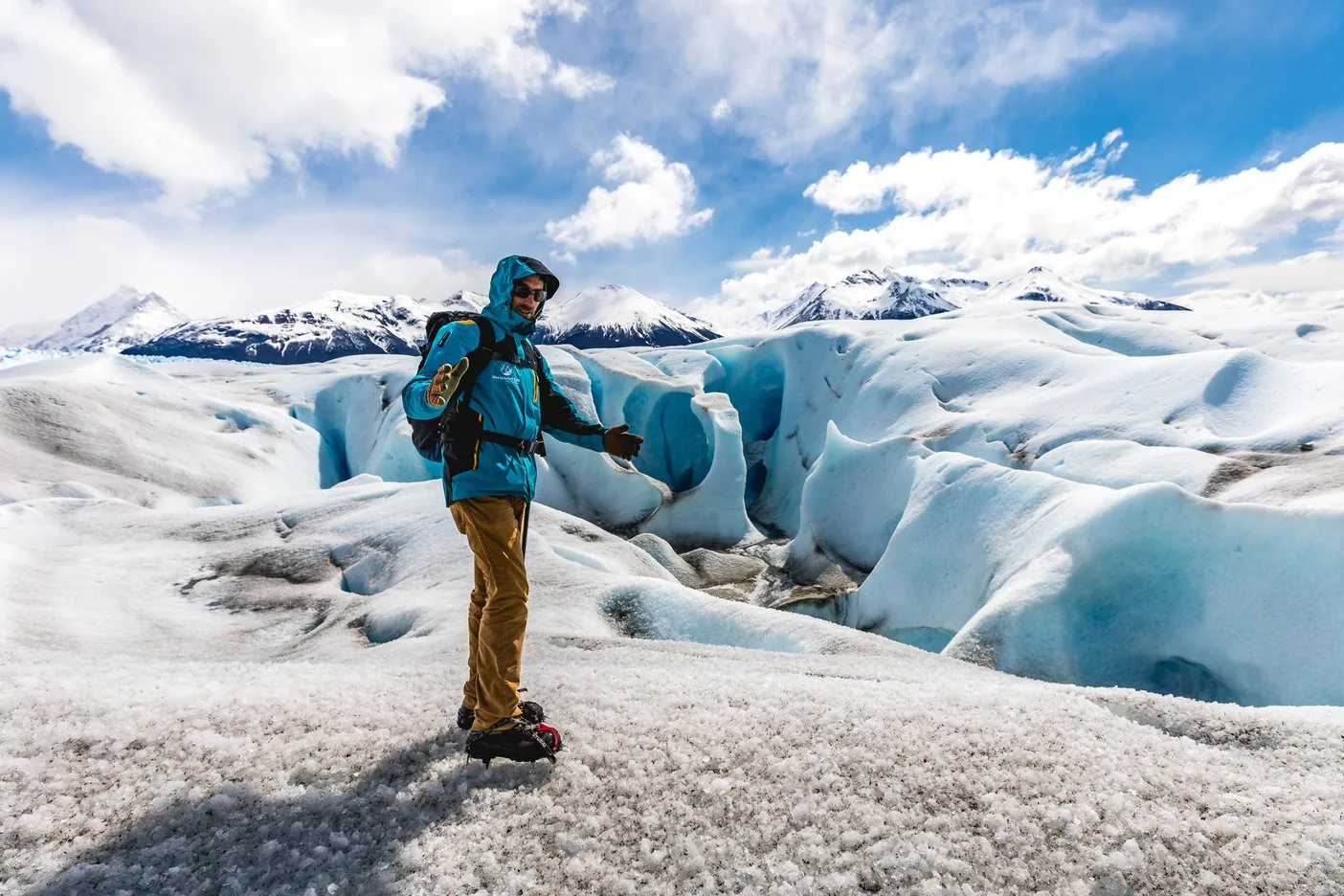 Angebotsfoto: Perito Moreno: Minitrekking mit Steigeisen und Bootsfahrt
